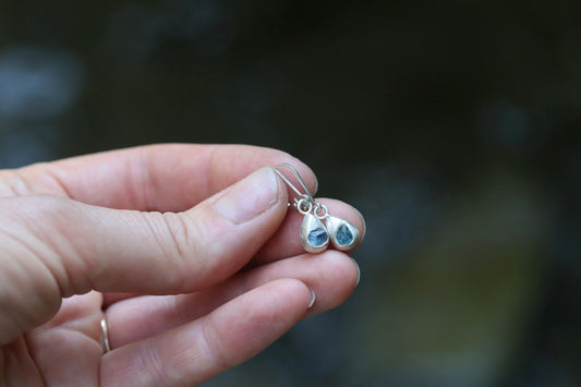 raw montana sapphire tear drop sterling silver earrings the arrowleaf