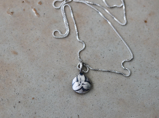 Trillium Necklace