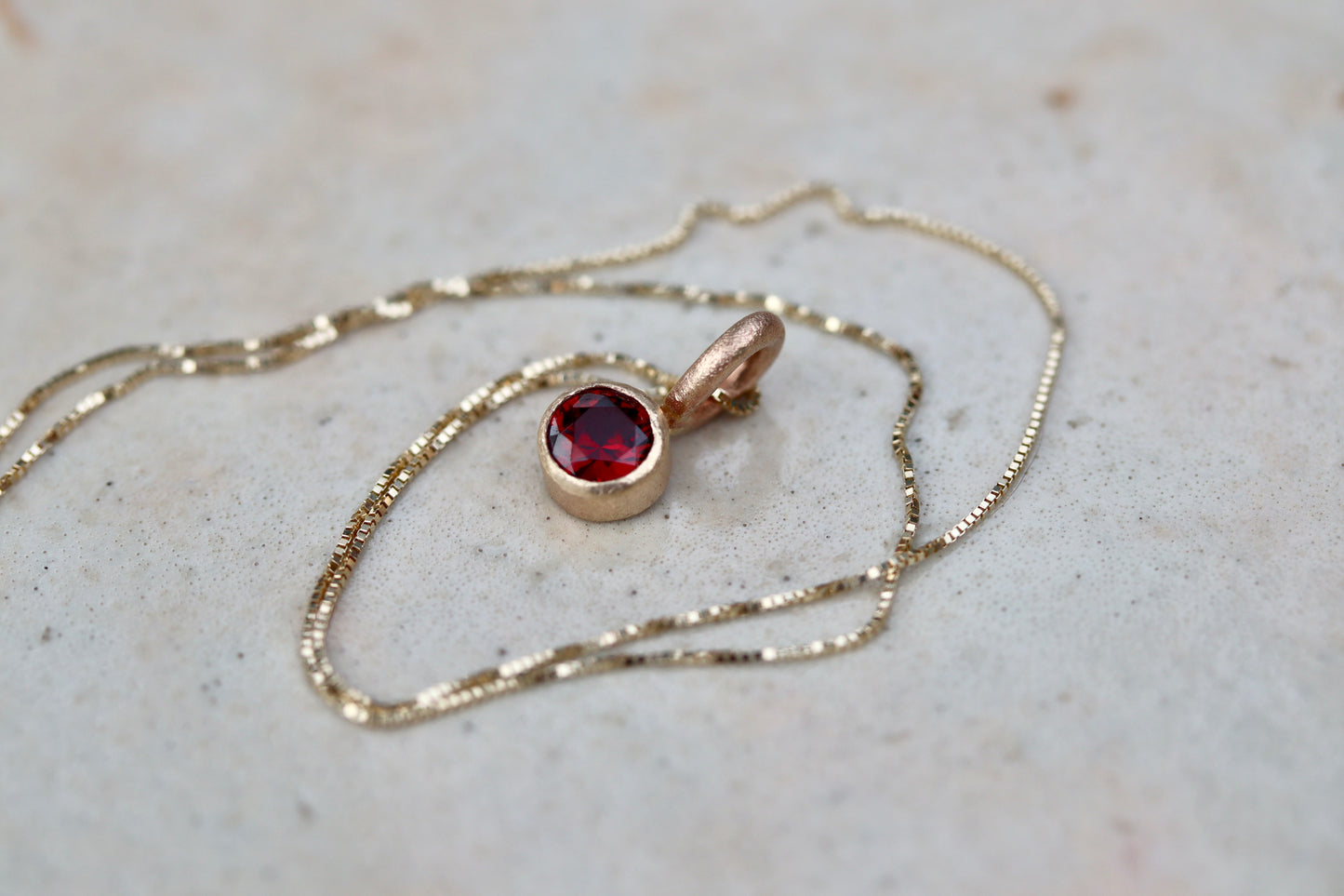Idaho Garnet & 14kt Gold Necklace