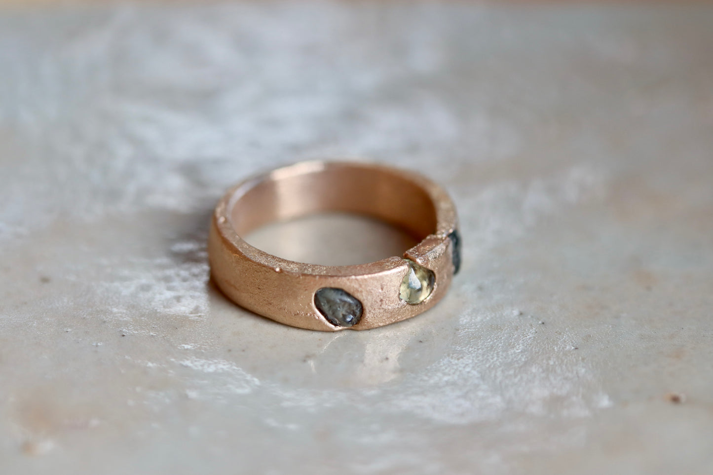 Raw Montana Sapphire 14kt Gold Medium Band