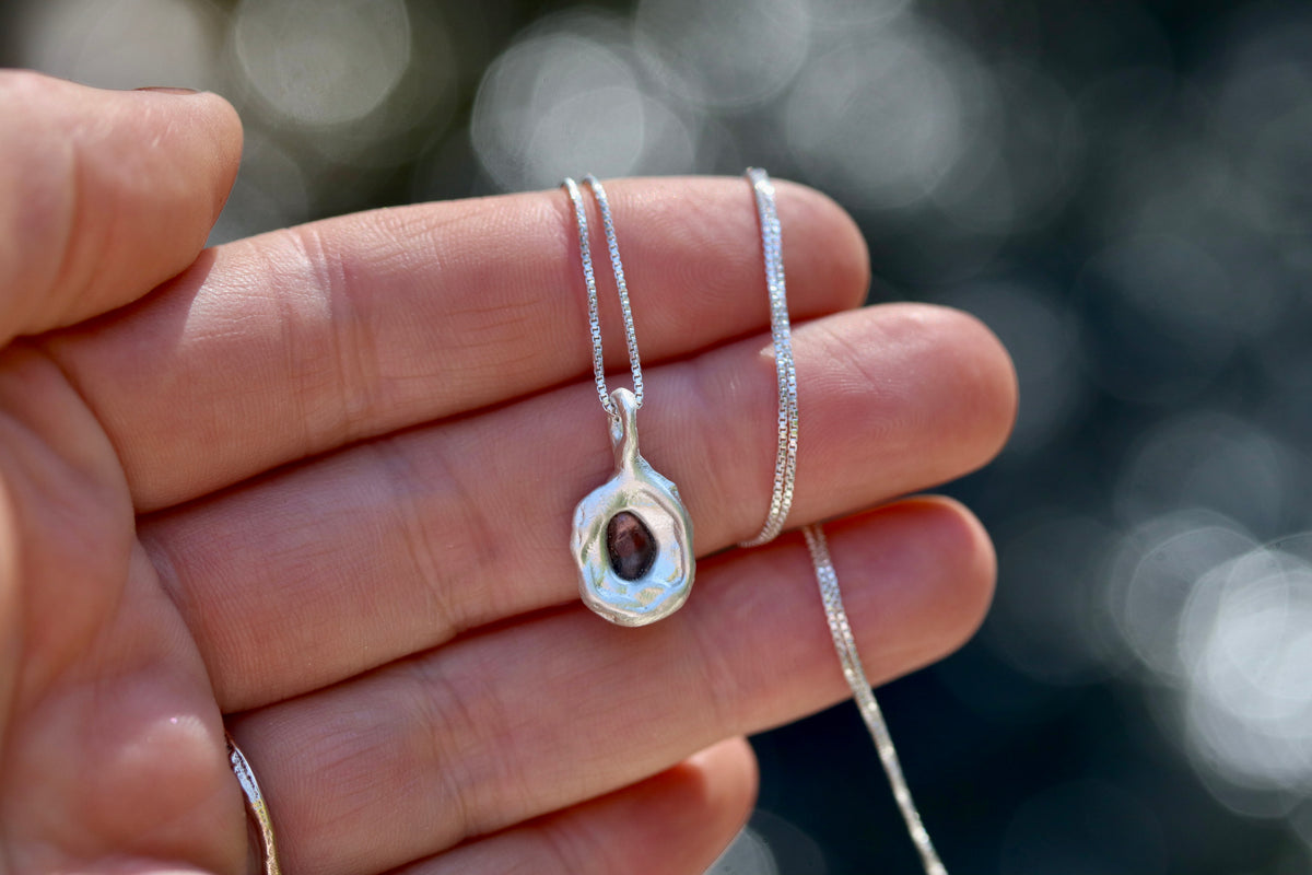 Raw Montana Sapphire Molten Necklace. Deep Lavender