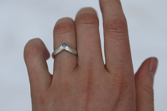 Venus Ring. Silver & Sapphire