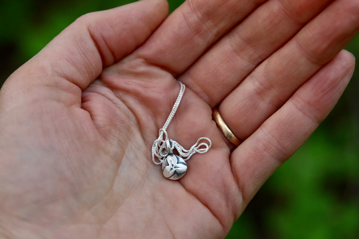 Trillium Necklace
