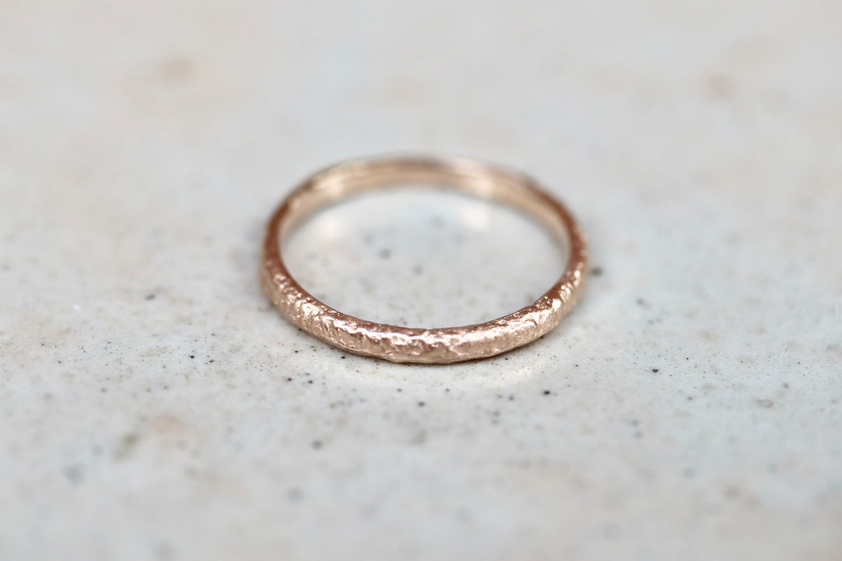 Aria Band Organic Sandcast 14kt Gold Wedding Ring