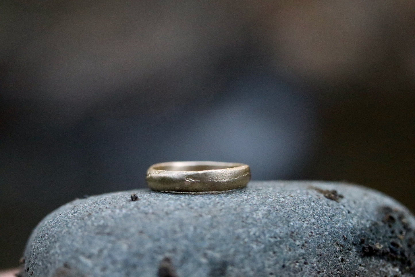 the arrowleaf rustic thin organic earthen sandcast ring band